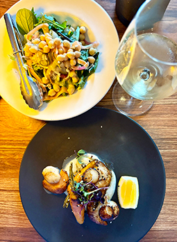 High end dining plate