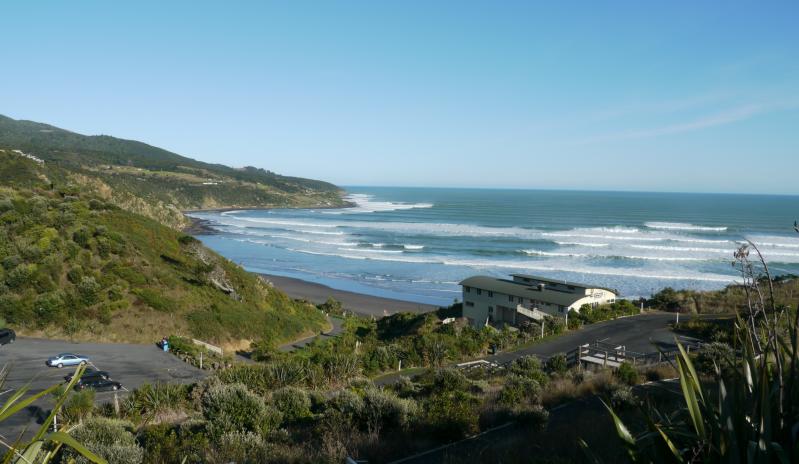 Manu Bay, Raglan